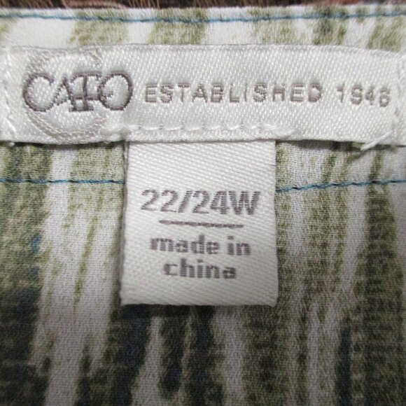 Cato top V neck with zipper lightweight 3/4 sleeve blues & greens size 22W - Picture 2 of 9